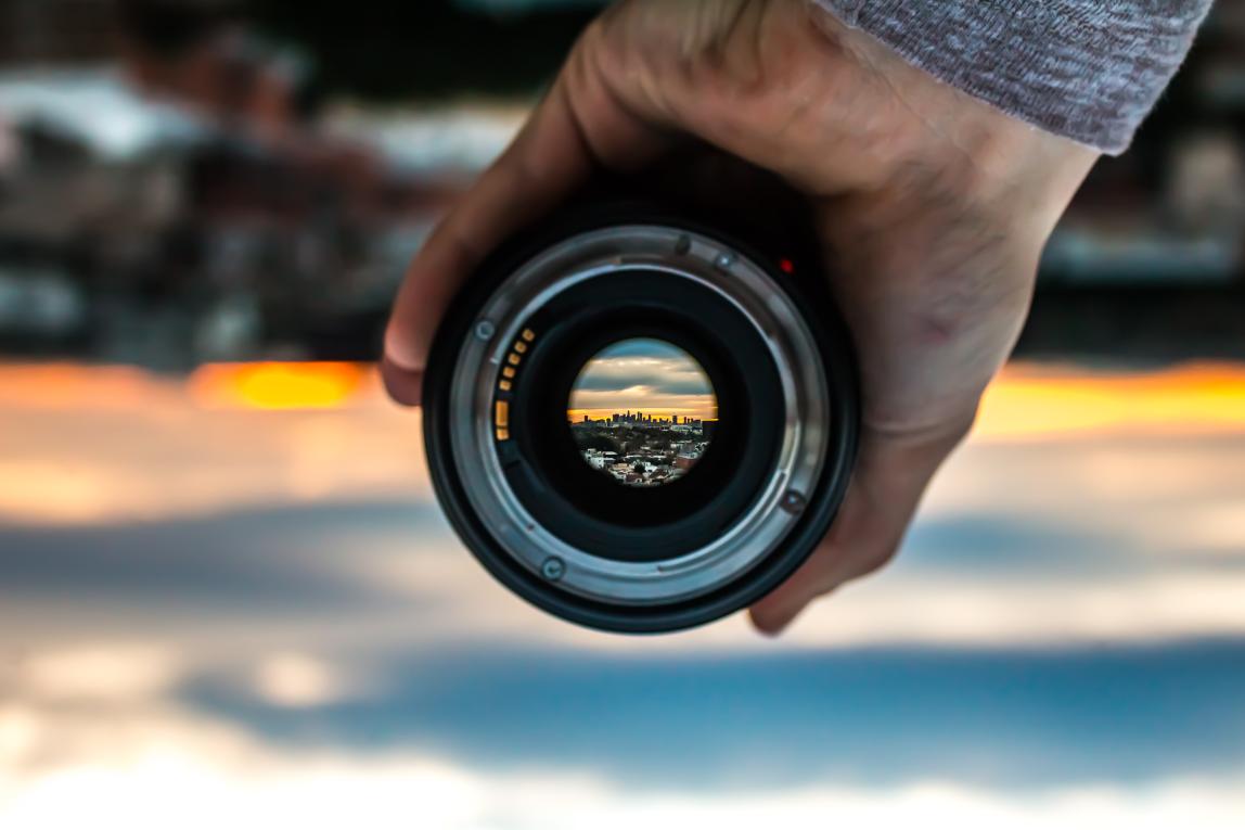“Op zoek naar een andere lens om naar de wereld te kijken” 